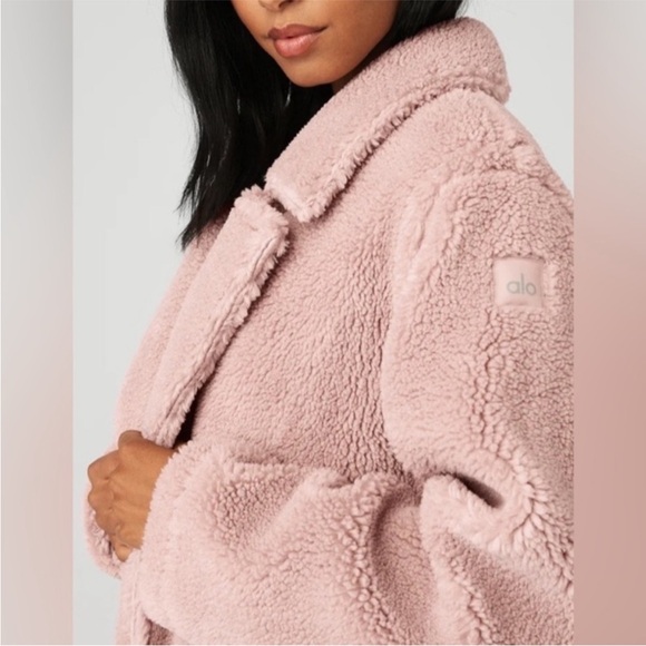 ALO Yoga Oversized Plush Sherpa Trench Coat Jacket Dusty Rose Pink - Picture 3 of 6